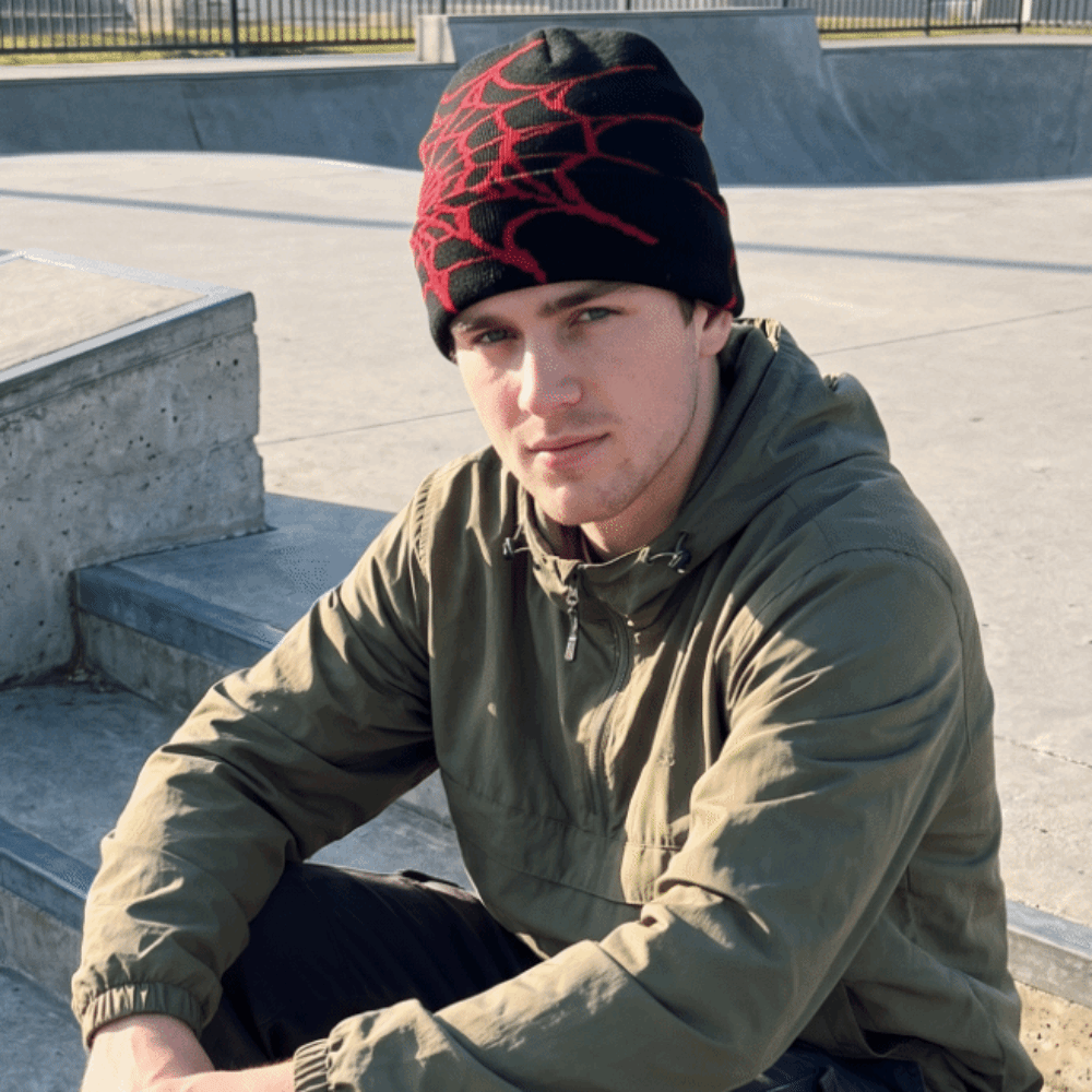 Beanie Cuffed Knit - قبعات بيني بنمط شبكة العنكبوت الناعمة