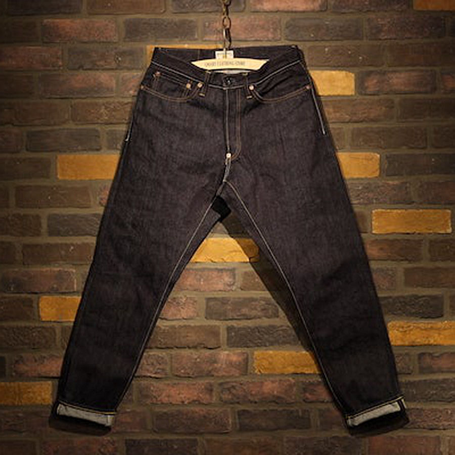 Pherrows الذكرى العاشرة النيلي - مراجعة Levis Jeans 501 وسعره